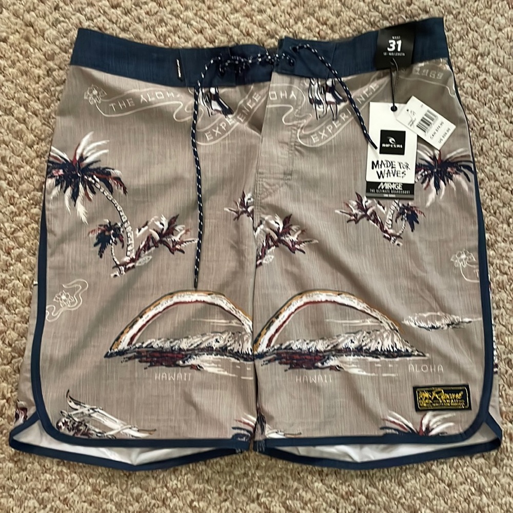 Brand new pair of Rip Curl Mirage board shorts.
